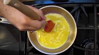 Scrambled Eggs Using Stainless Steel Pan [upl. by Huckaby]