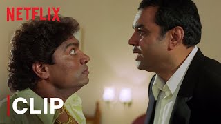 Paresh Rawal Threatens Akshay Kumar  Comedy Scene  Awara Paagal Deewana  Netflix India [upl. by Watkin]