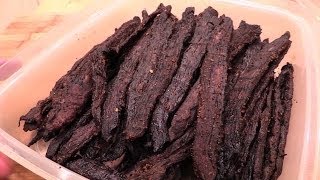 Beef Jerky on the Weber Smokey Mountain [upl. by Loydie]