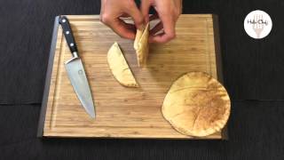 How to cut a pita bread [upl. by Oys599]