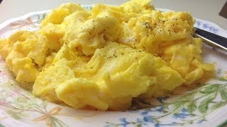 How to Cook Perfect Fluffy Scrambled Eggs [upl. by Ahearn]