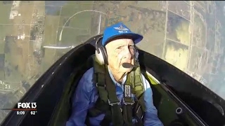 96yearold WWII pilot takes flight again in Tampa [upl. by Guenevere]