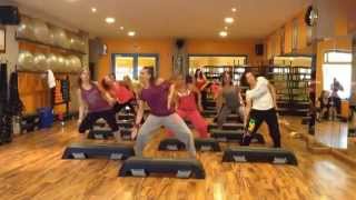 Zumba Step®  Que Suenen los Tambores Laritza Bacallao [upl. by Rajiv114]