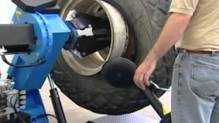 SARV  CEMB Truck Tyre Changer  CM27Tmpg [upl. by Doble]