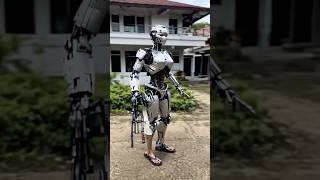 Itu Bukan Mama Itu Robot [upl. by Drofliw277]